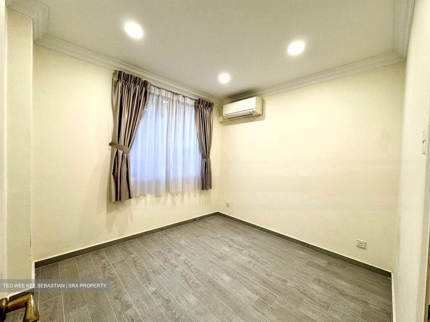 Villa Azura (D10), Condominium #470461081
